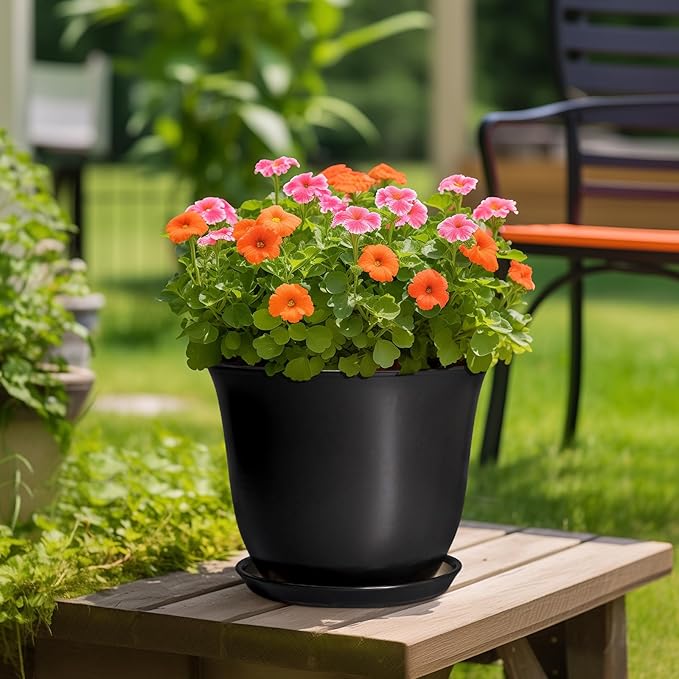 Ceramic Plant Pots - 12 Inch Plant Pot for Indoor Plants Outdoor, Large Planter with Drainage Hole and Saucer, Round Planters, Modern Flower Pot, Garden Patio Home Decor, Garden Gift, Black