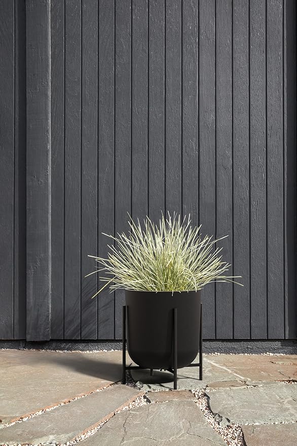 Veradek Mason Series Raised Lima Planter - Round Planter for Patio/Balcony | Plastic-Stone Composite w/Metal Plant Stand | Modern Décor for Plants